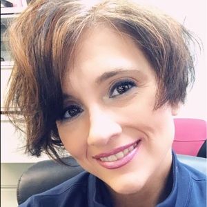 Meet your Posher, Annette